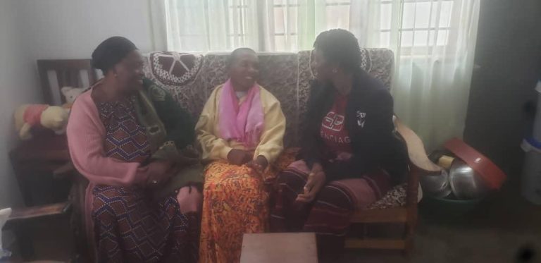 Dotascare wakimtembelea mgonjwa Nyumbani